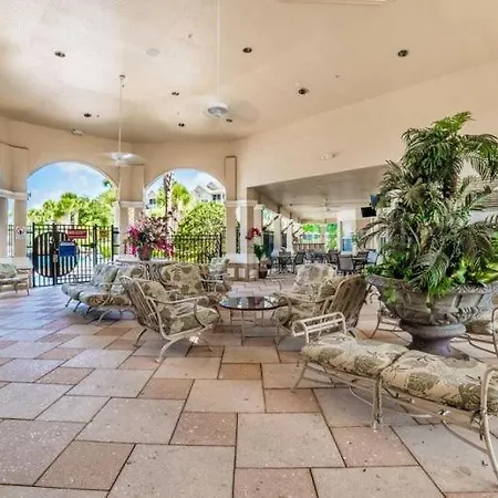 Gorgeous 5 Bedroom 5 Bath Pool Home In Windsor Hills